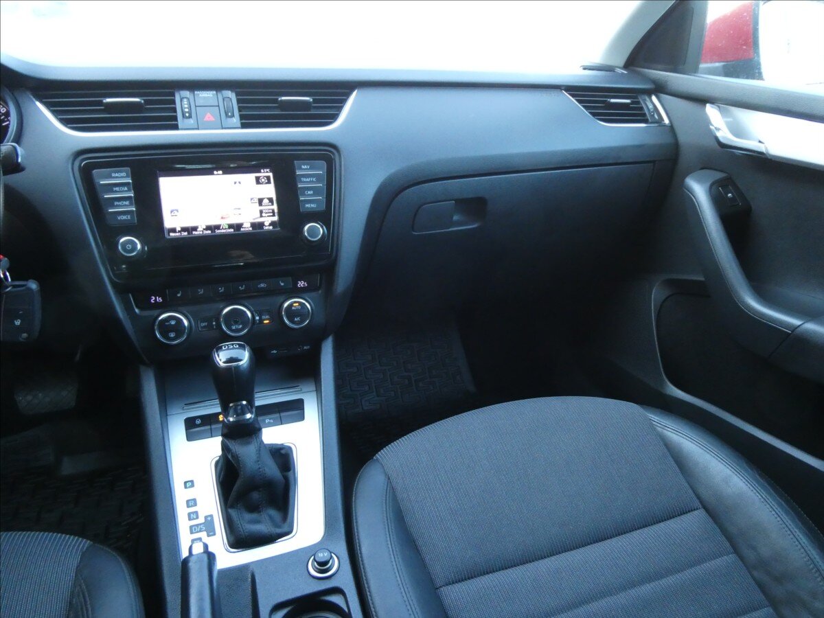 Škoda Octavia Kombi 1,6 l 77 kw