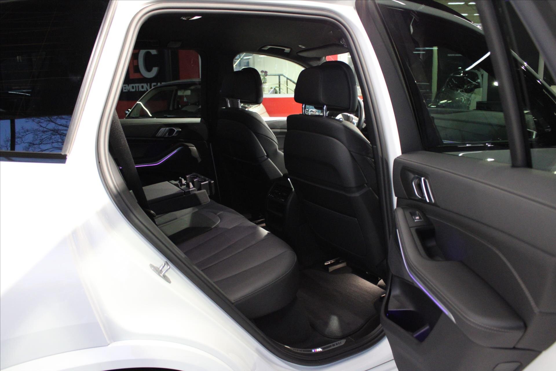 BMW X5 SUV 3,0 l 290 kw