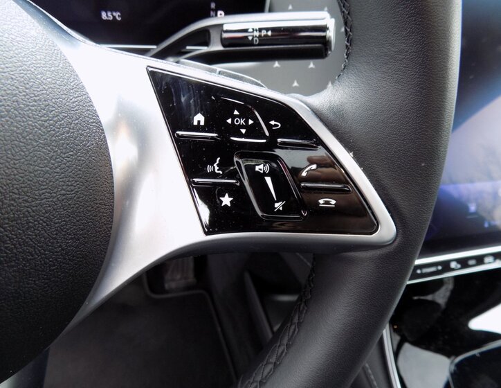 Mercedes-Benz EQE 23