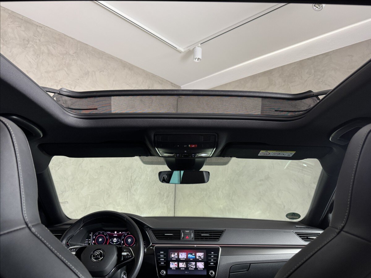 Škoda Superb Kombi 2,0 l 140 kw