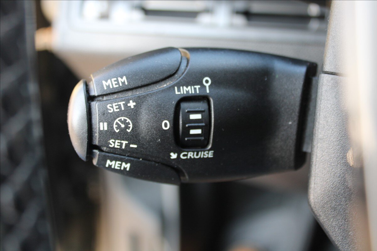 Peugeot 3008 SUV / Terénní 1,2 l 96 kw