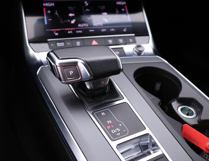 Audi A6 Kombi 2,0 l 150 kw