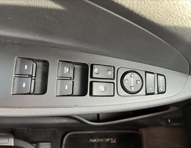 Hyundai Tucson SUV 2,0 l 100 kw