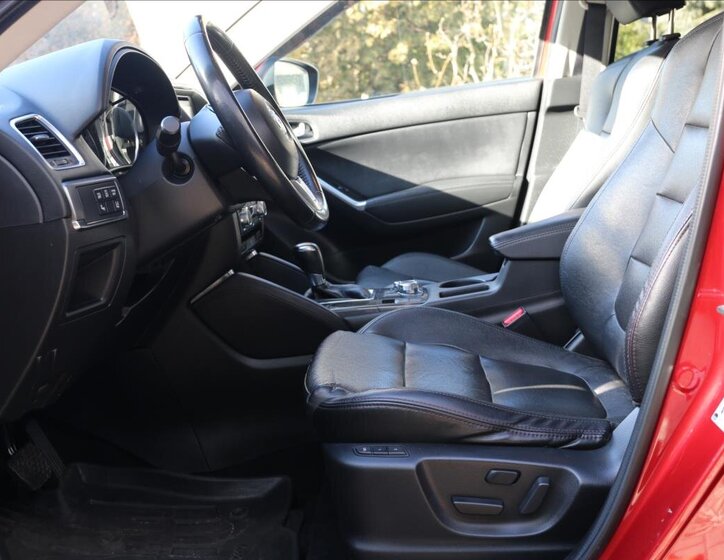 Mazda CX-5 SUV 2,2 l 129 kw