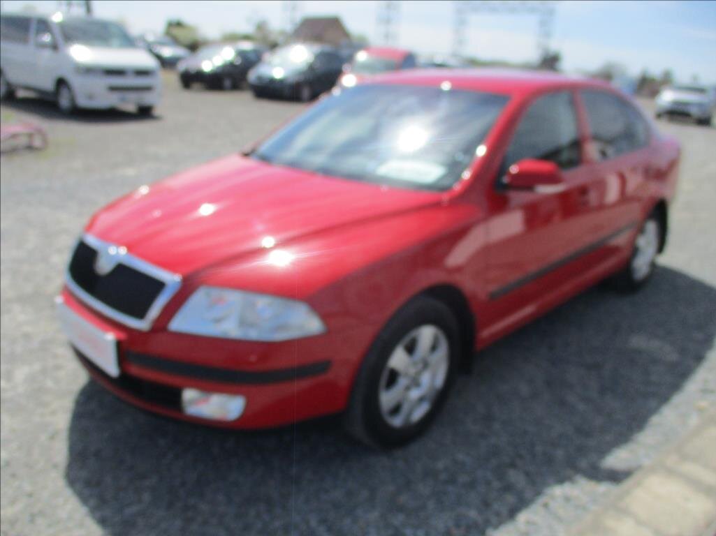 Škoda Octavia Sedan / Limuzína 1,6 l 75 kw