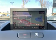 Peugeot 3008 MPV 2,0 l 120 kw