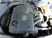 Volkswagen Passat Kombi 1,6 l 74 kw