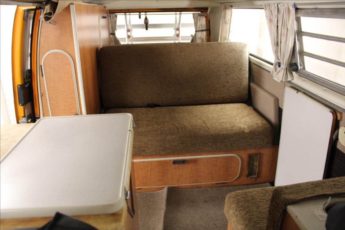 Volkswagen Transporter Kombi 1,3 l 37 kw