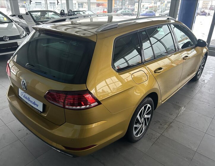 Volkswagen Golf Kombi 999,0 81 kw