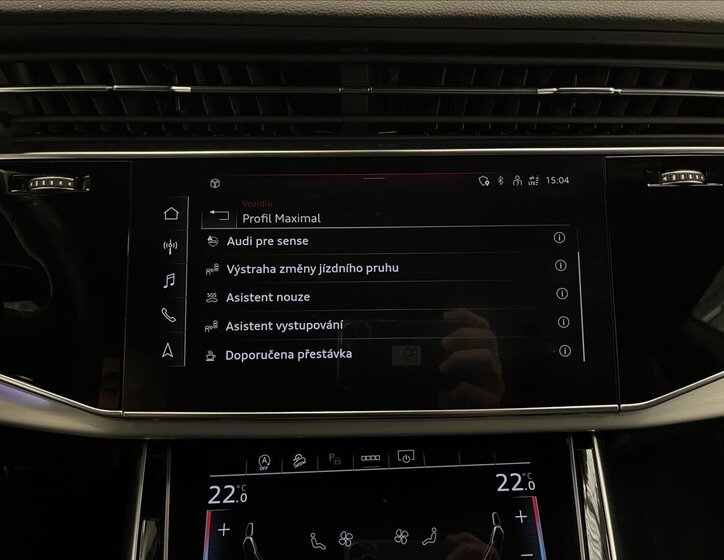 Audi Q8 SUV 3,0 l 210 kw