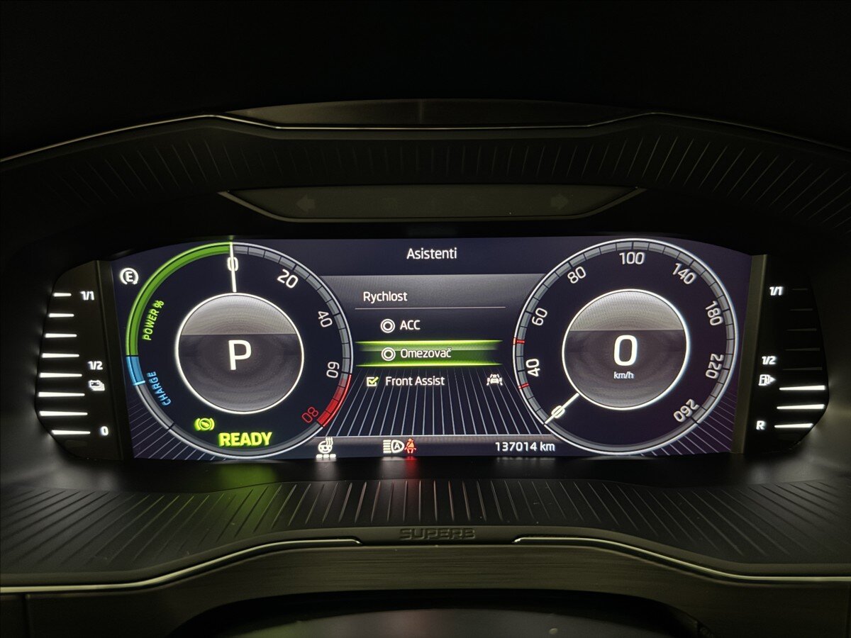 Škoda Superb Kombi 1,4 l 160 kw