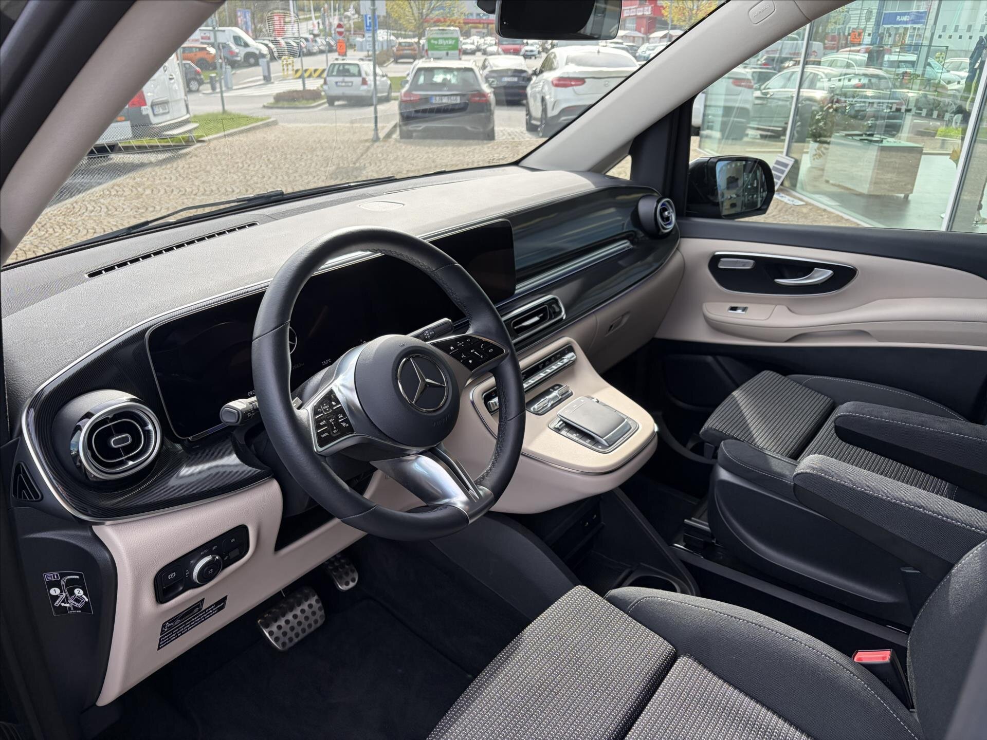 Mercedes-Benz Třídy V VAN / Minibus 2,0 l 140 kw