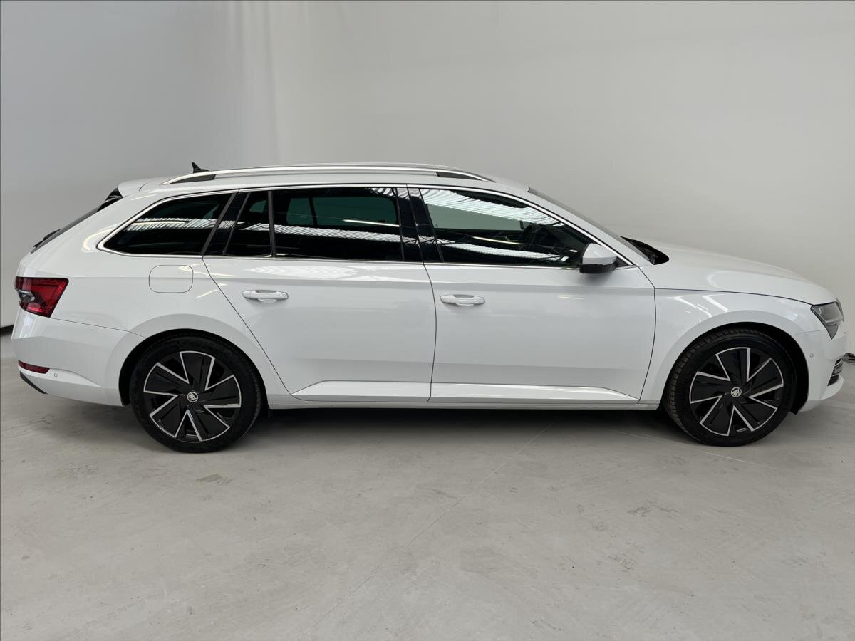 Škoda Superb Kombi 2,0 l 147 kw