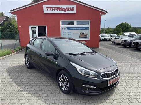 KIA Ceed Hatchback 1,4 l 74 kw