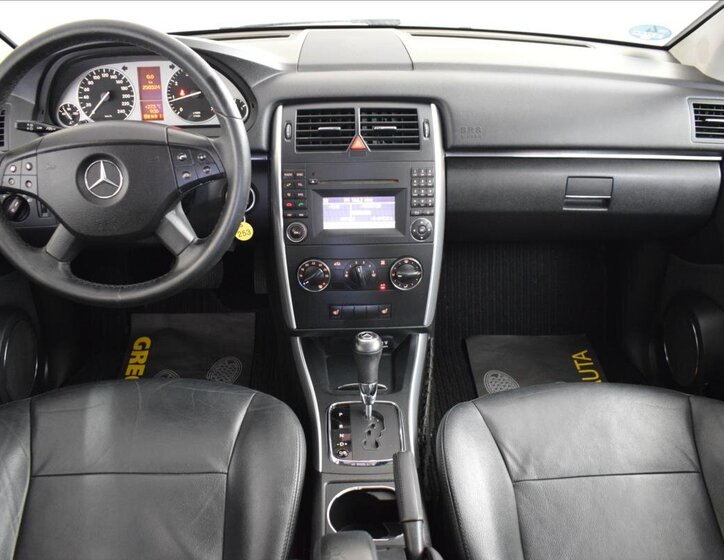 Mercedes-Benz Třídy B Hatchback 1,5 l 70 kw