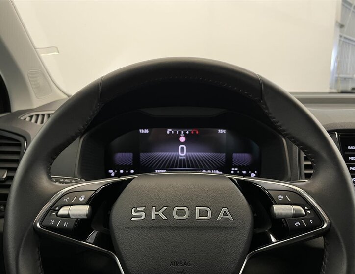 Škoda Karoq SUV 1,5 l 110 kw