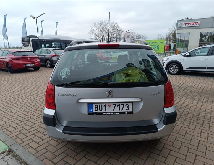 Peugeot 307 Kombi 1,4 l 65 kw