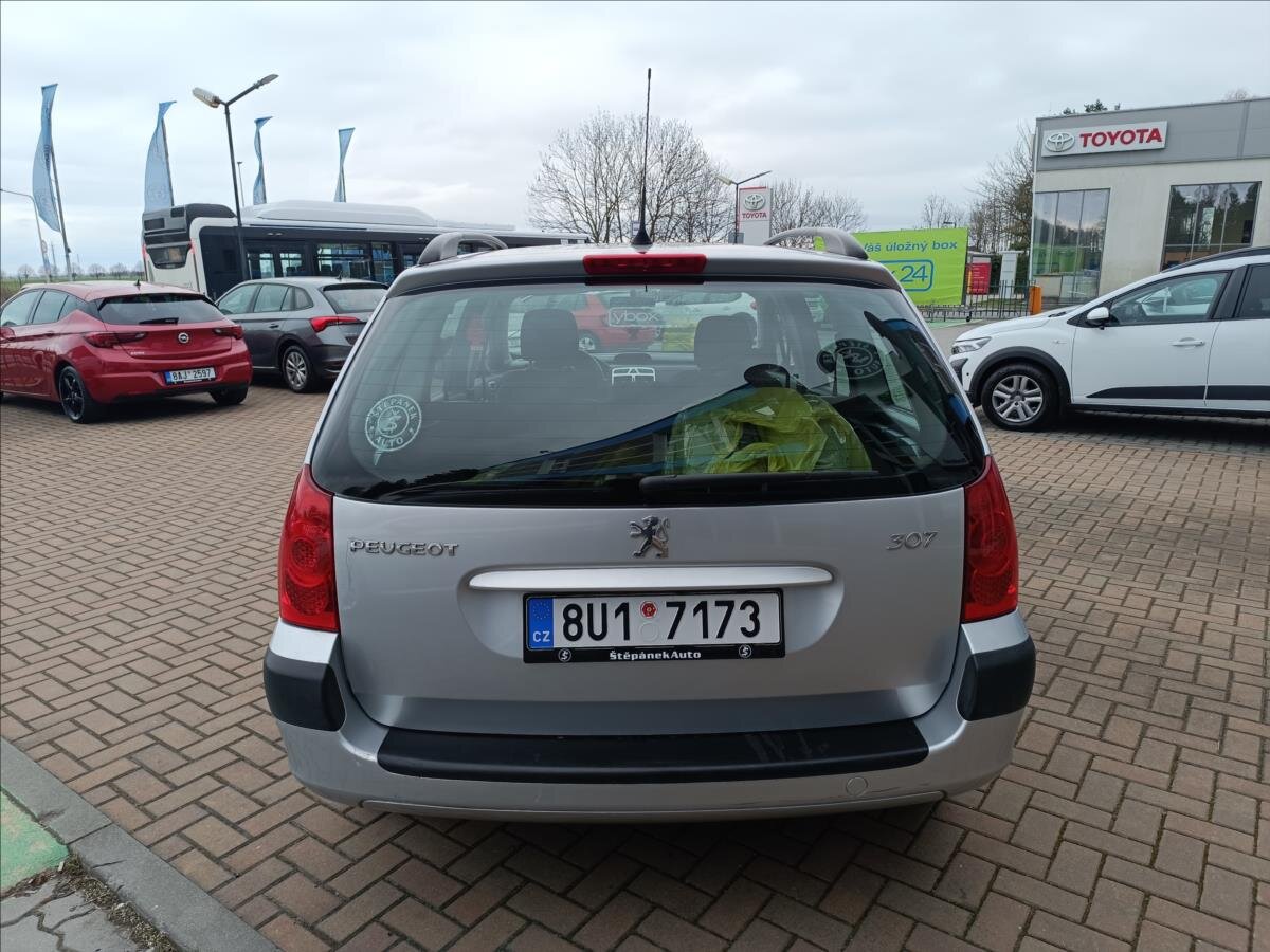 Peugeot 307 Kombi 1,4 l 65 kw