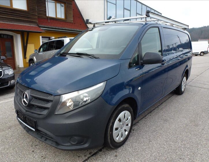 Mercedes-Benz Vito 2