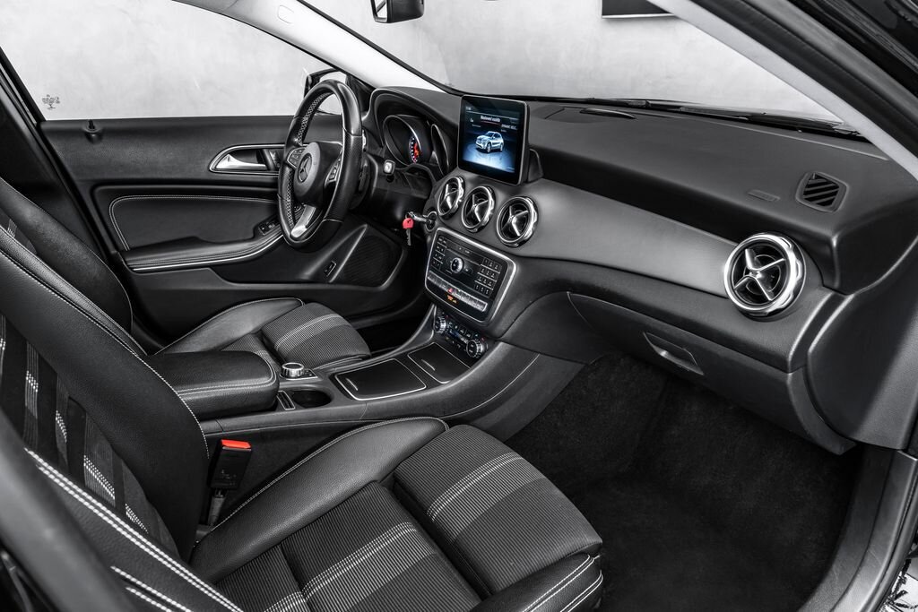 Mercedes-Benz GLA SUV 2,1 l 100 kw