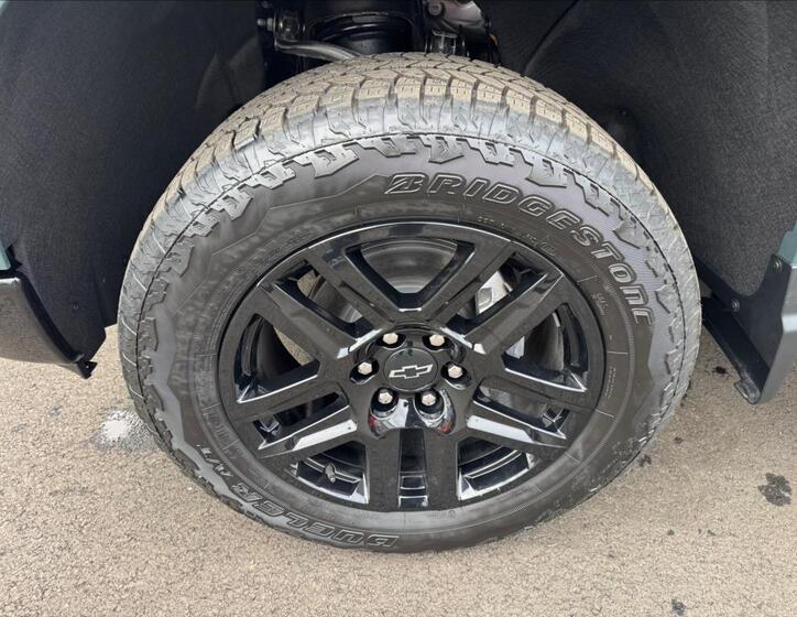 Chevrolet Silverado 34