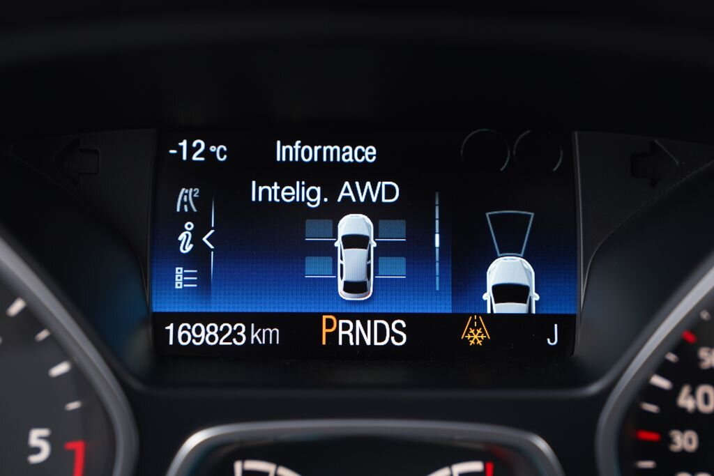 Ford Kuga SUV 2,0 l 132 kw