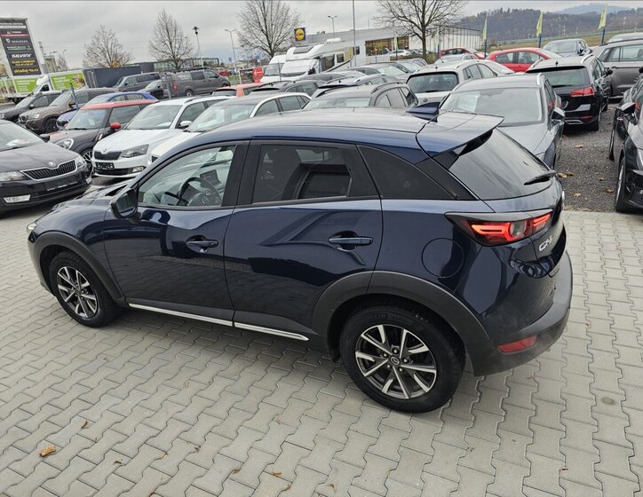 Mazda CX-3 Kombi 2,0 l 89 kw