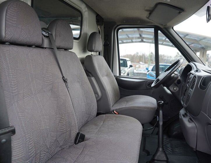 Ford Transit Skříň 2,0 l 73 kw