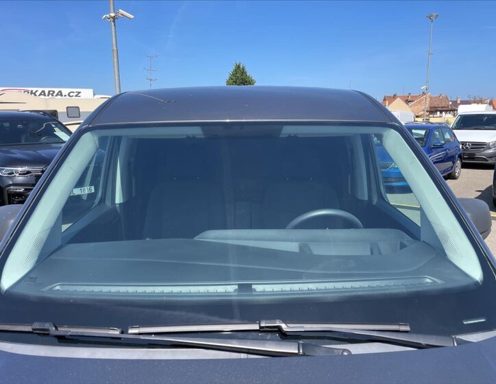 Volkswagen Caddy Skříň 2,0 l 75 kw