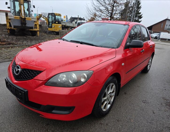 Mazda 3 1