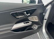 Mercedes-Benz Ostatní 9