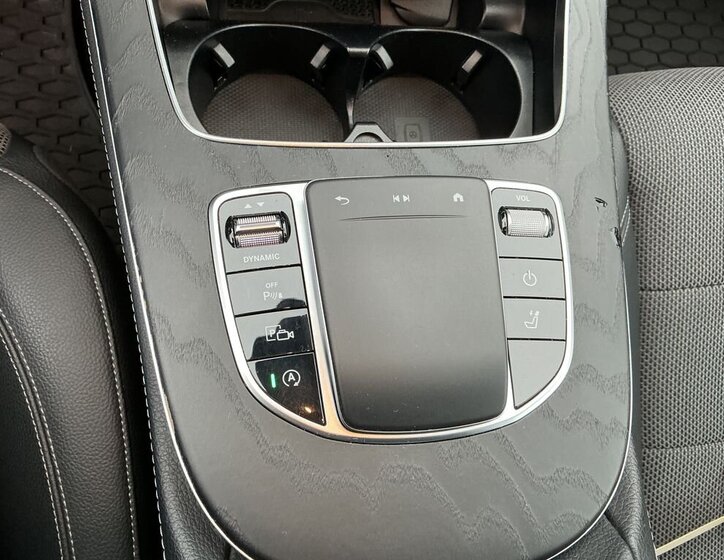 Mercedes-Benz Třídy E Kombi 2,0 l 143 kw