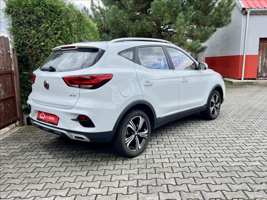 MG ZS Hatchback 1,5 l 78 kw