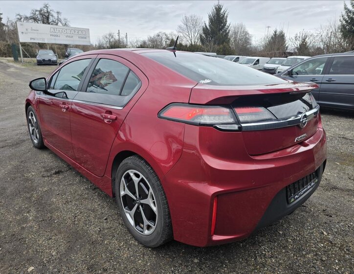 Opel Ampera 6