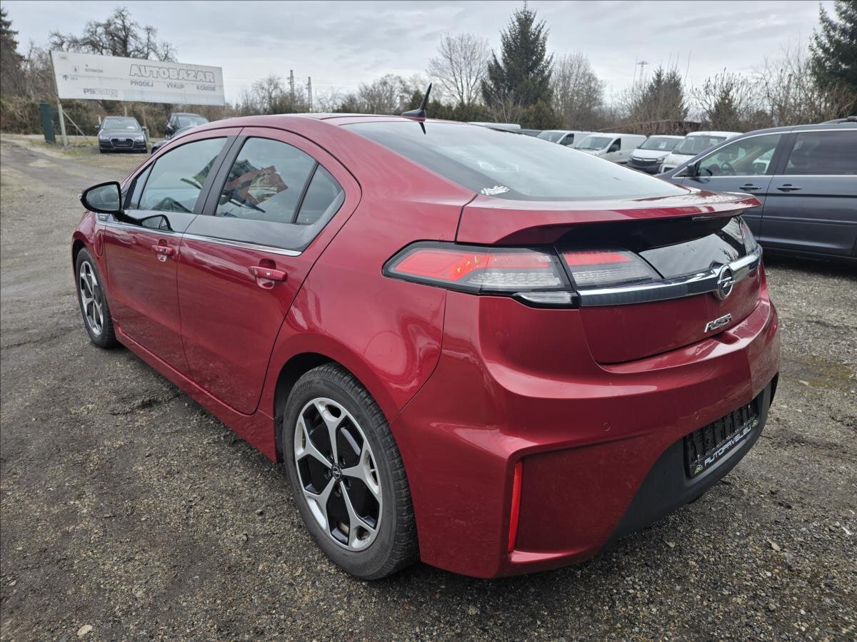 Opel Ampera