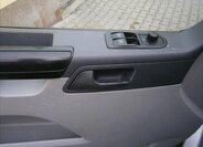 Volkswagen Caravelle 15