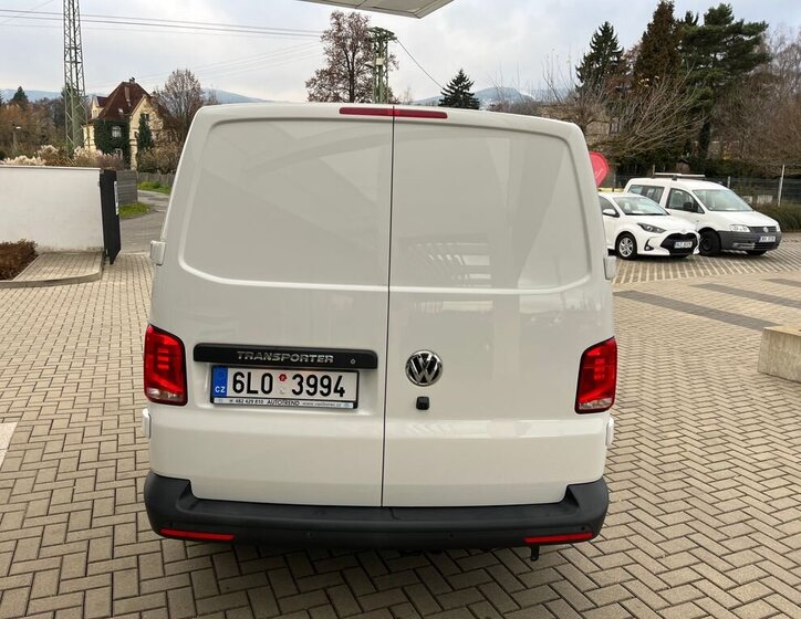 Volkswagen Transporter 27