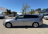 Peugeot 308 Kombi 1,2 l 81 kw