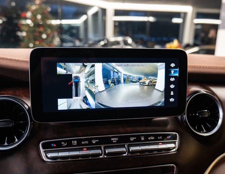 Mercedes-Benz Třídy V VAN-Minibus 2,0 l 174 kw