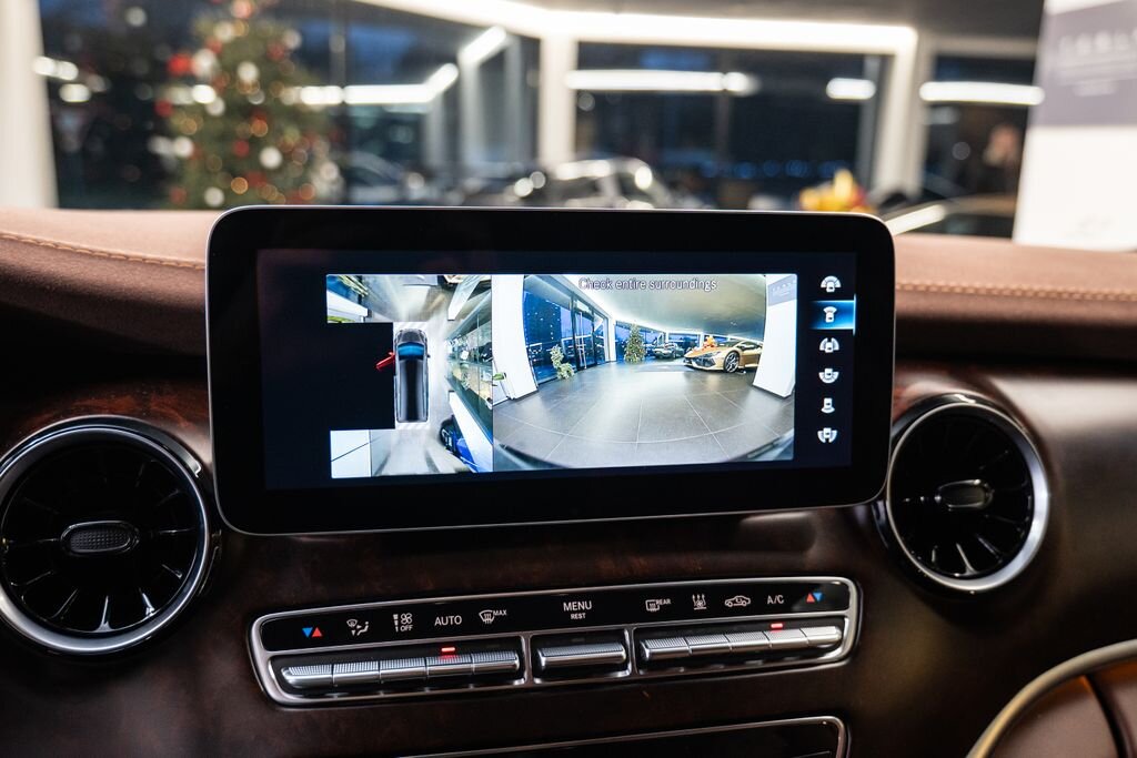 Mercedes-Benz Třídy V VAN-Minibus 2,0 l 174 kw