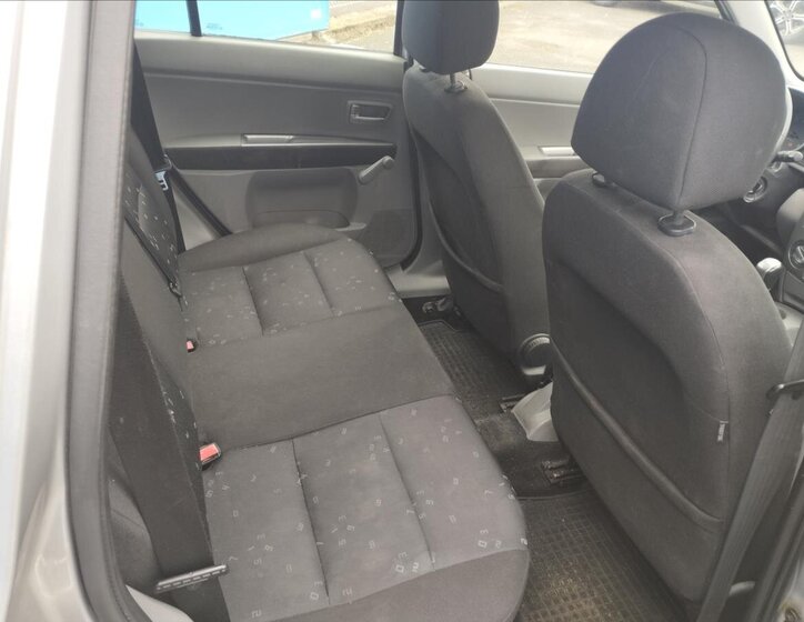 Mazda 2 Hatchback 1,2 l 55 kw