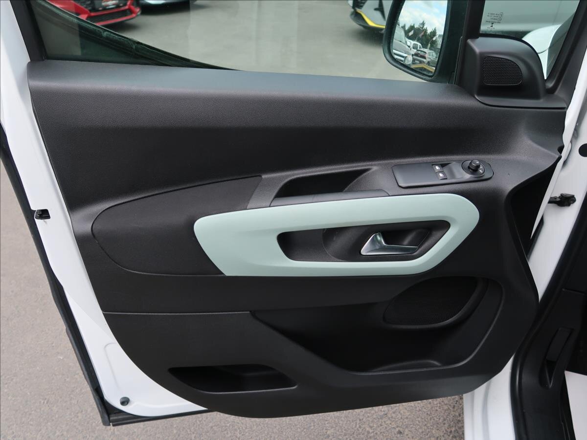 Citroën Berlingo MPV 1,5 l 75 kw