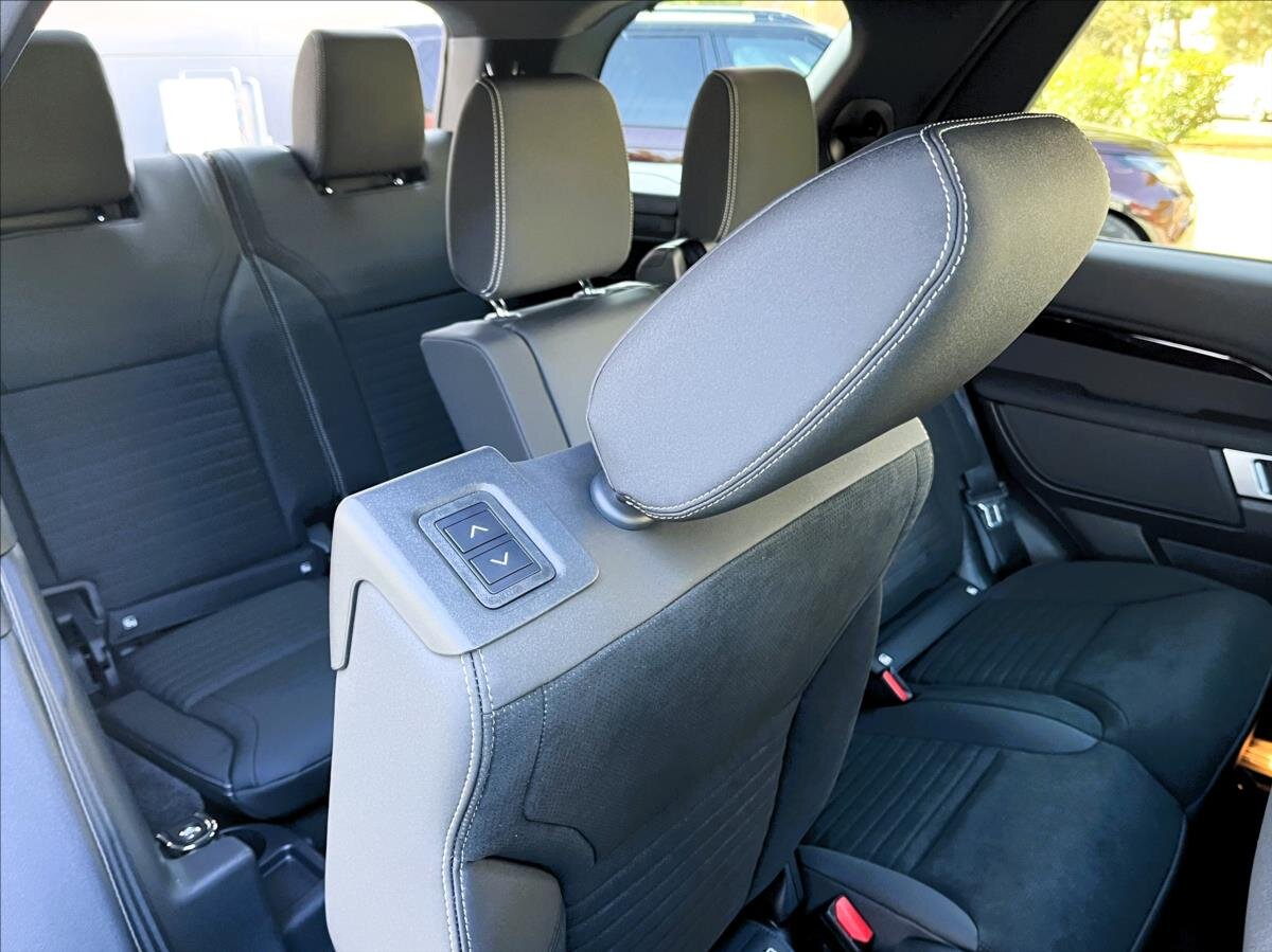 Land Rover Discovery SUV / Terénní 3,0 l 184 kw