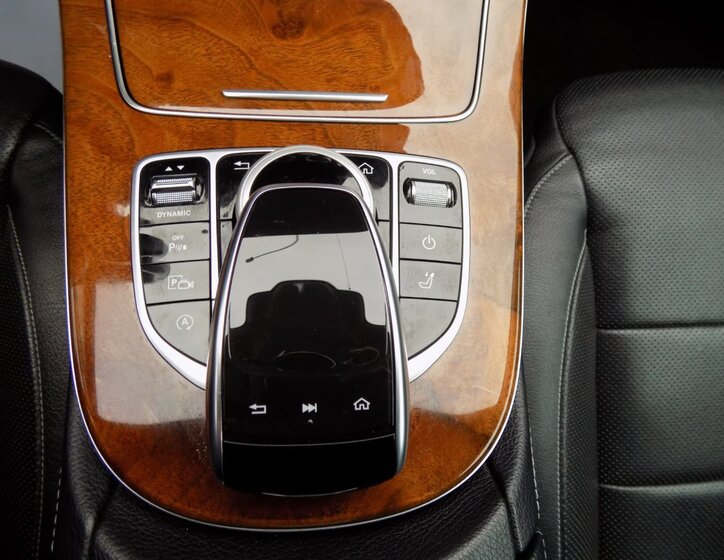 Mercedes-Benz Třídy E 29