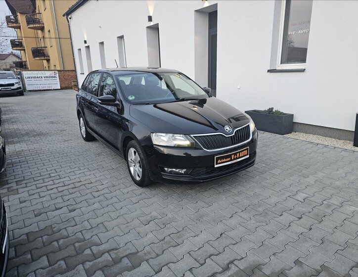 Škoda Rapid 1