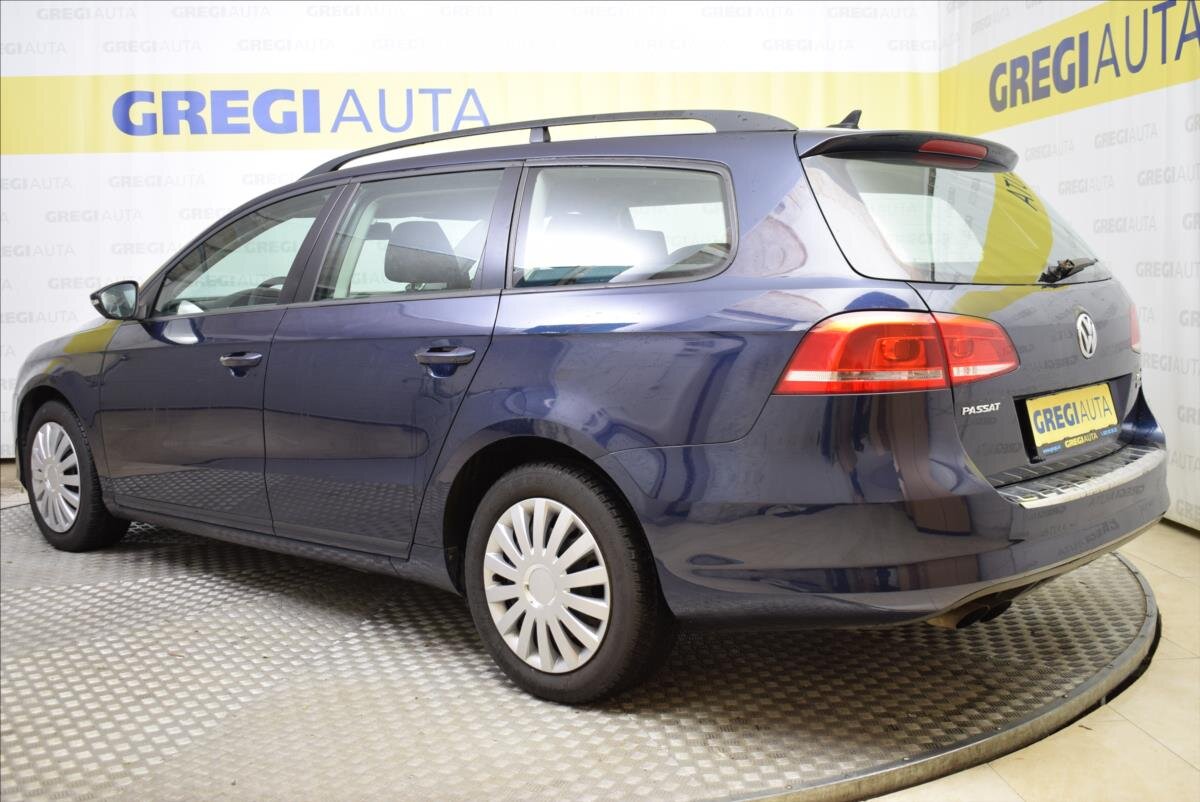 Volkswagen Passat Kombi 2,0 l 103 kw
