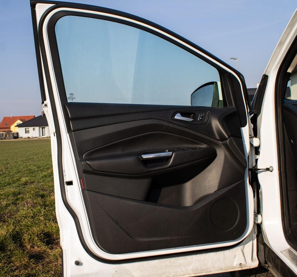 Ford Kuga SUV 2,0 l 110 kw