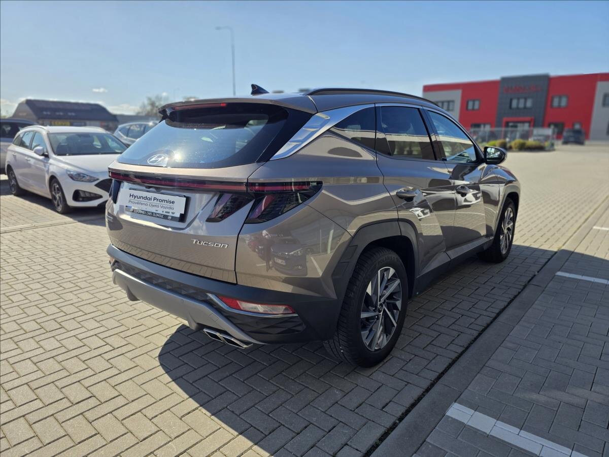 Hyundai Tucson SUV / Terénní 1,6 l 110 kw