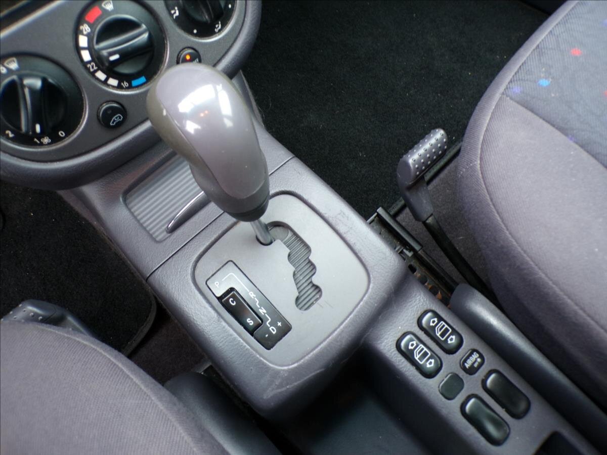 Mercedes-Benz Třídy A Kombi 1,6 l 60 kw