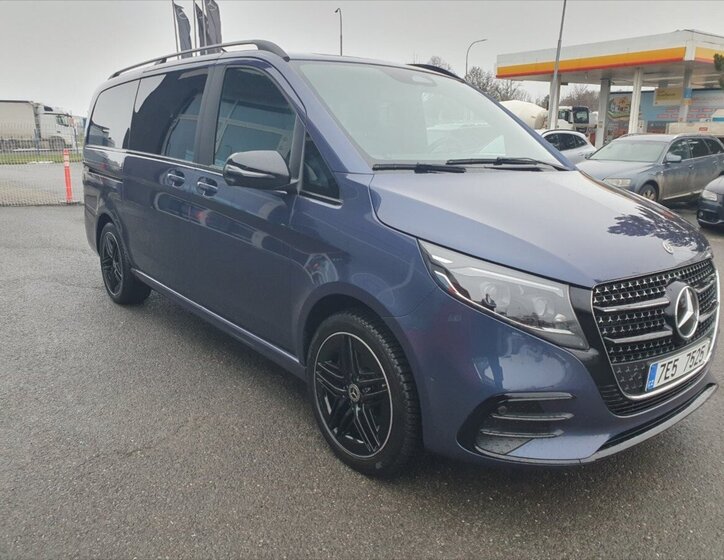 Mercedes-Benz Třídy V 1